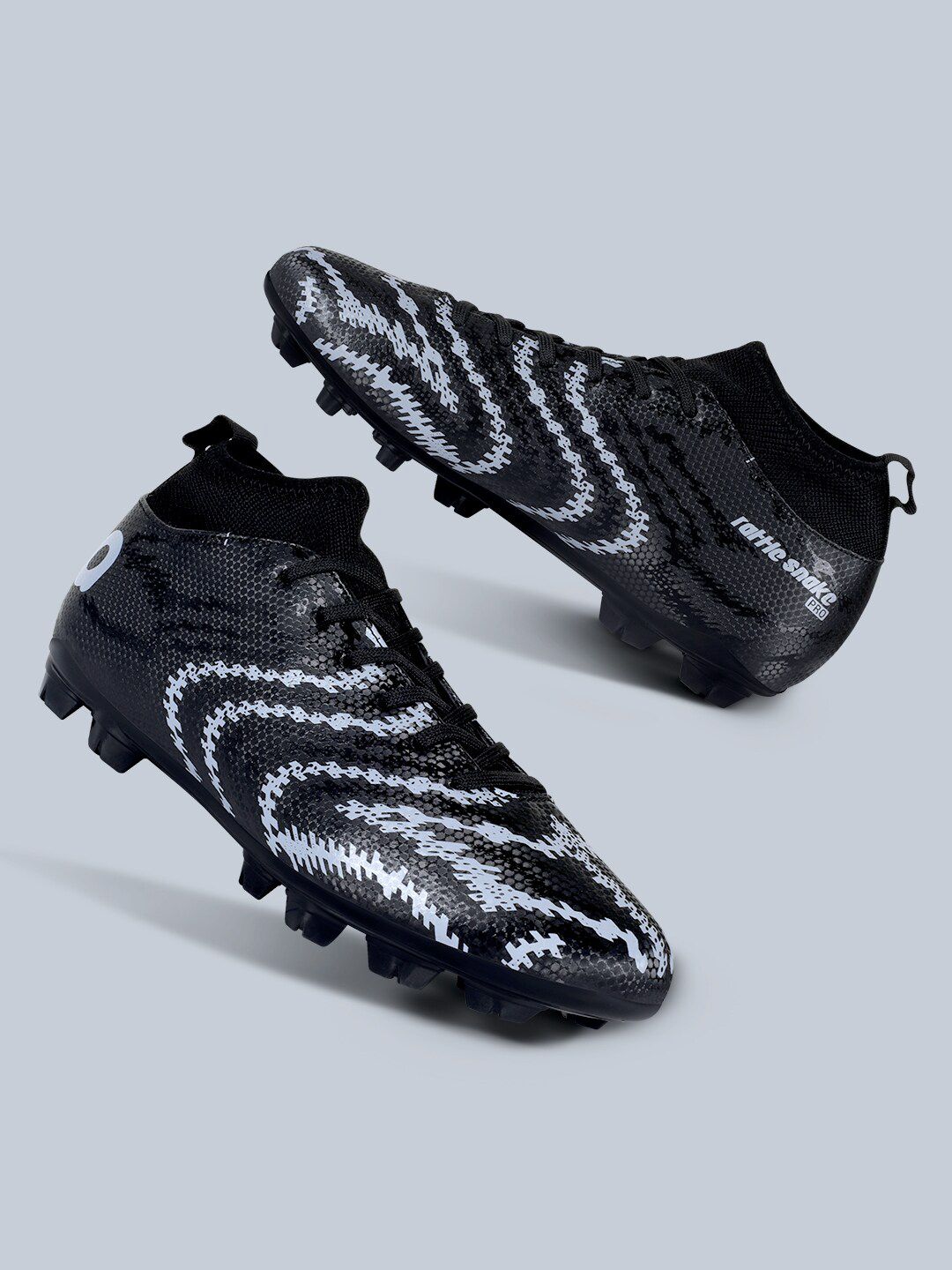 Aivin Pro Rattle Snake Pro Black And White FB.Shoes