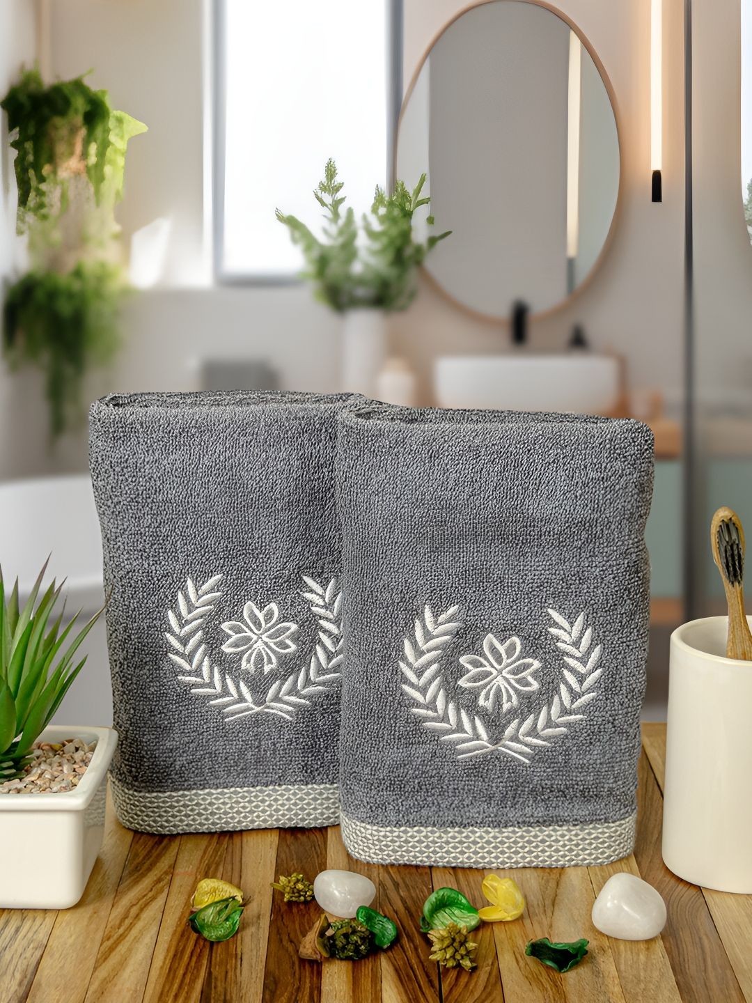 Aura Aura Charcoal Grey 2 Pieces Printed 550 GSM Quick Dry Hand Towels