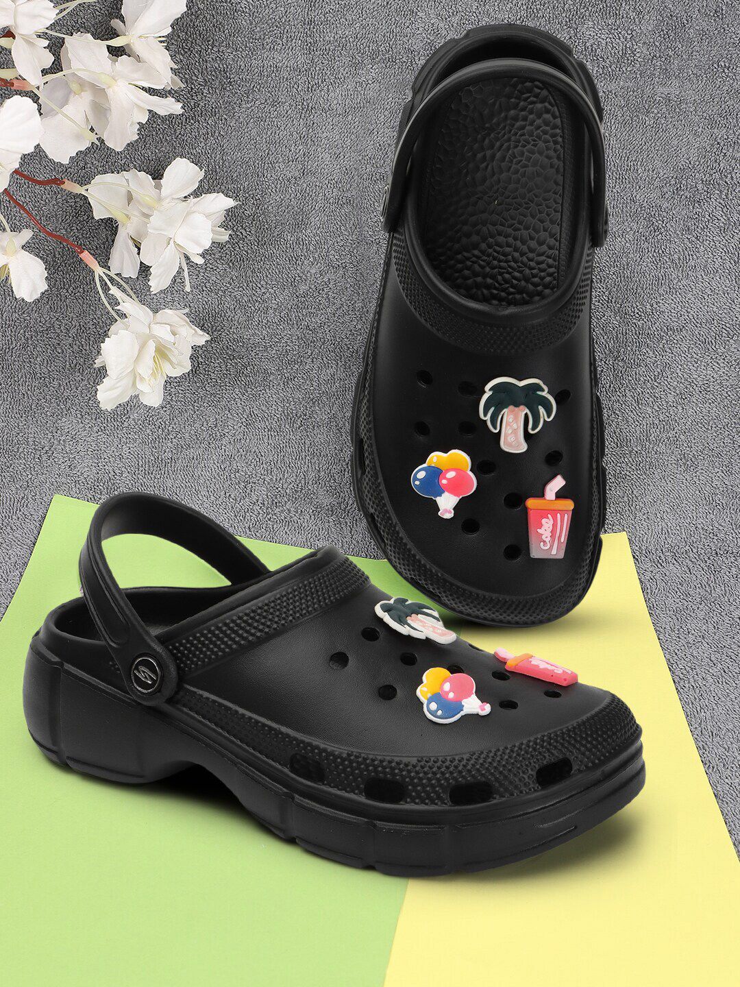 The Roadster Lifestyle Co. Women Applique Detailed Clogs