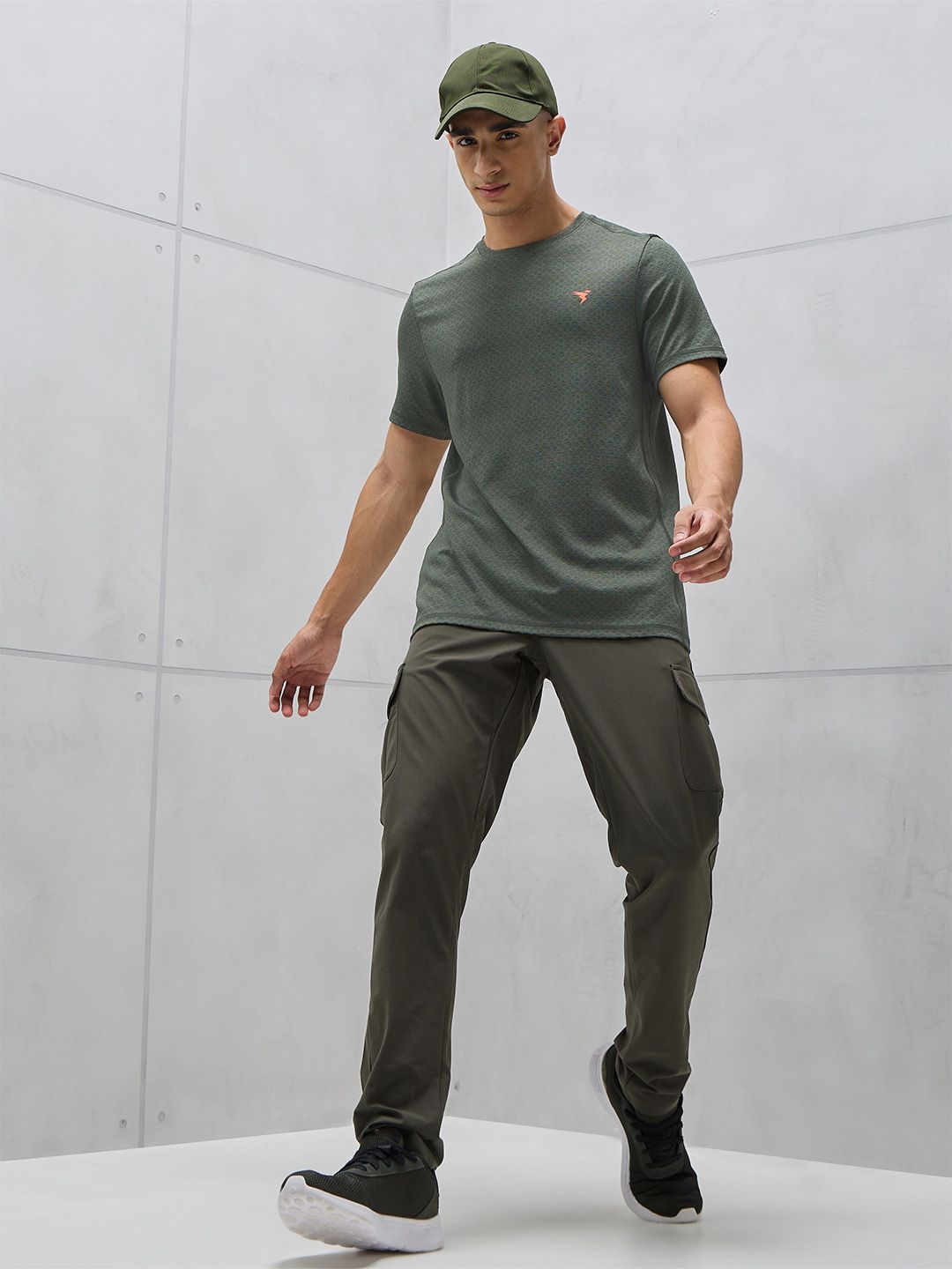 Technosport Men Jacquard Double Cool Slim Fit Sports Tshirt