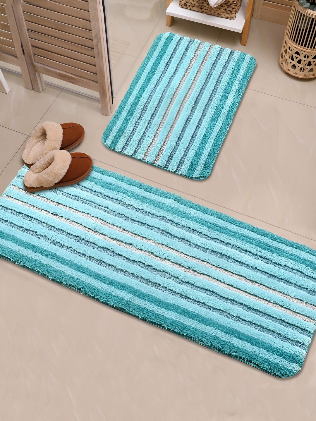 Saral Home Wow Turquoise Blue & White 2 Pieces Striped 650 GSM Anti-Skid Bath Rugs