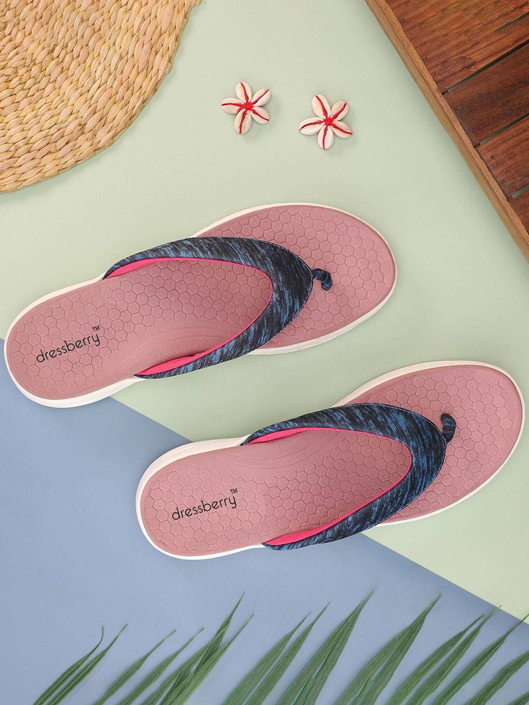 DressBerry Women Printed Thong Flip-Flops