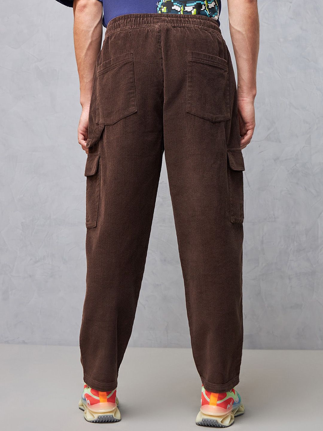 Buy Bewakoof Men Brown Tapered Fit Japanese Cargo Carpenter Pants