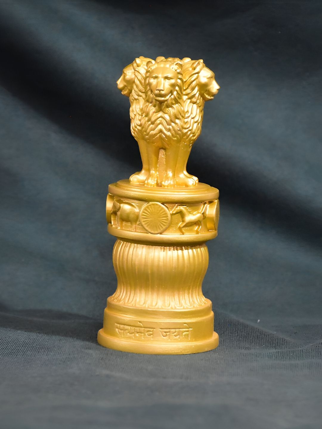 Vikarafty Ashoka Pillar Gold Polyresin Natural Living Room Small Showpiece - 4.8 Inches