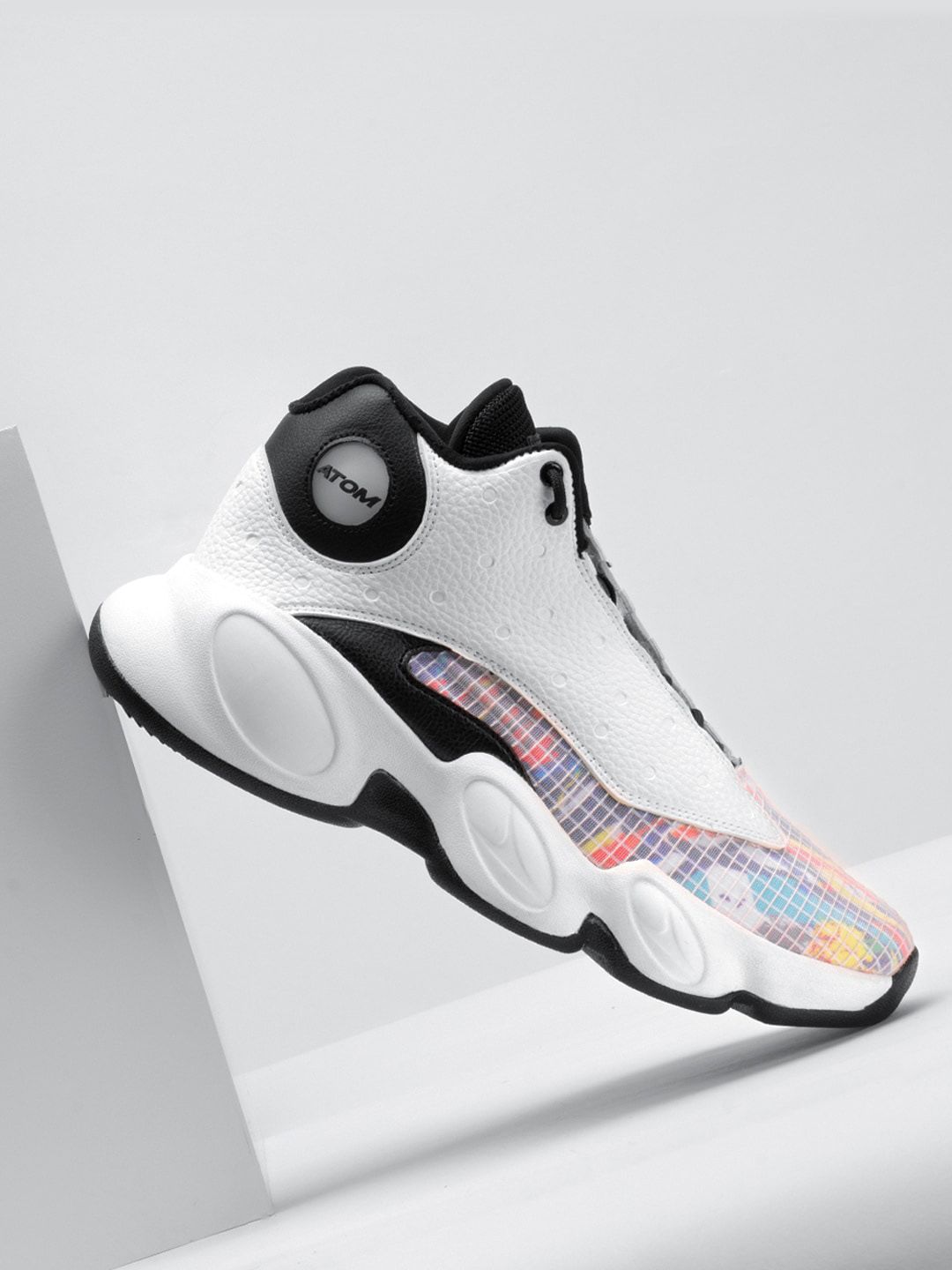 Atom Men Textured Sneakers