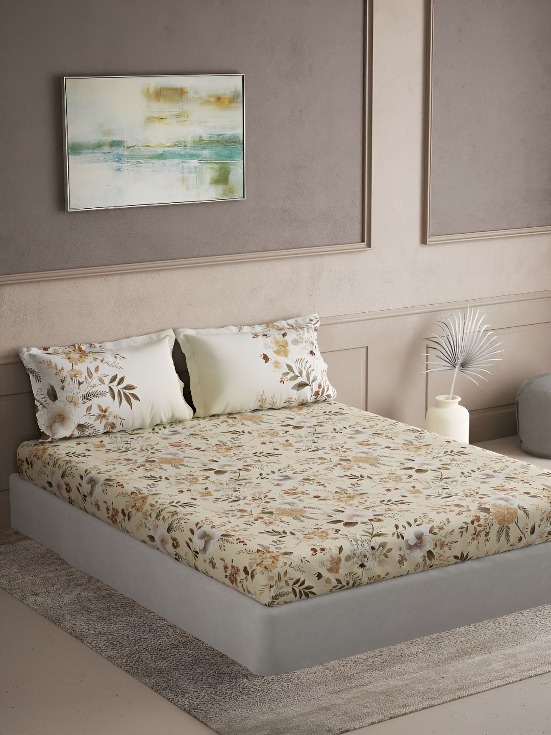 DDecor Beige & Green Floral Cotton 144 TC King Bedsheet With 2 Pillow Covers