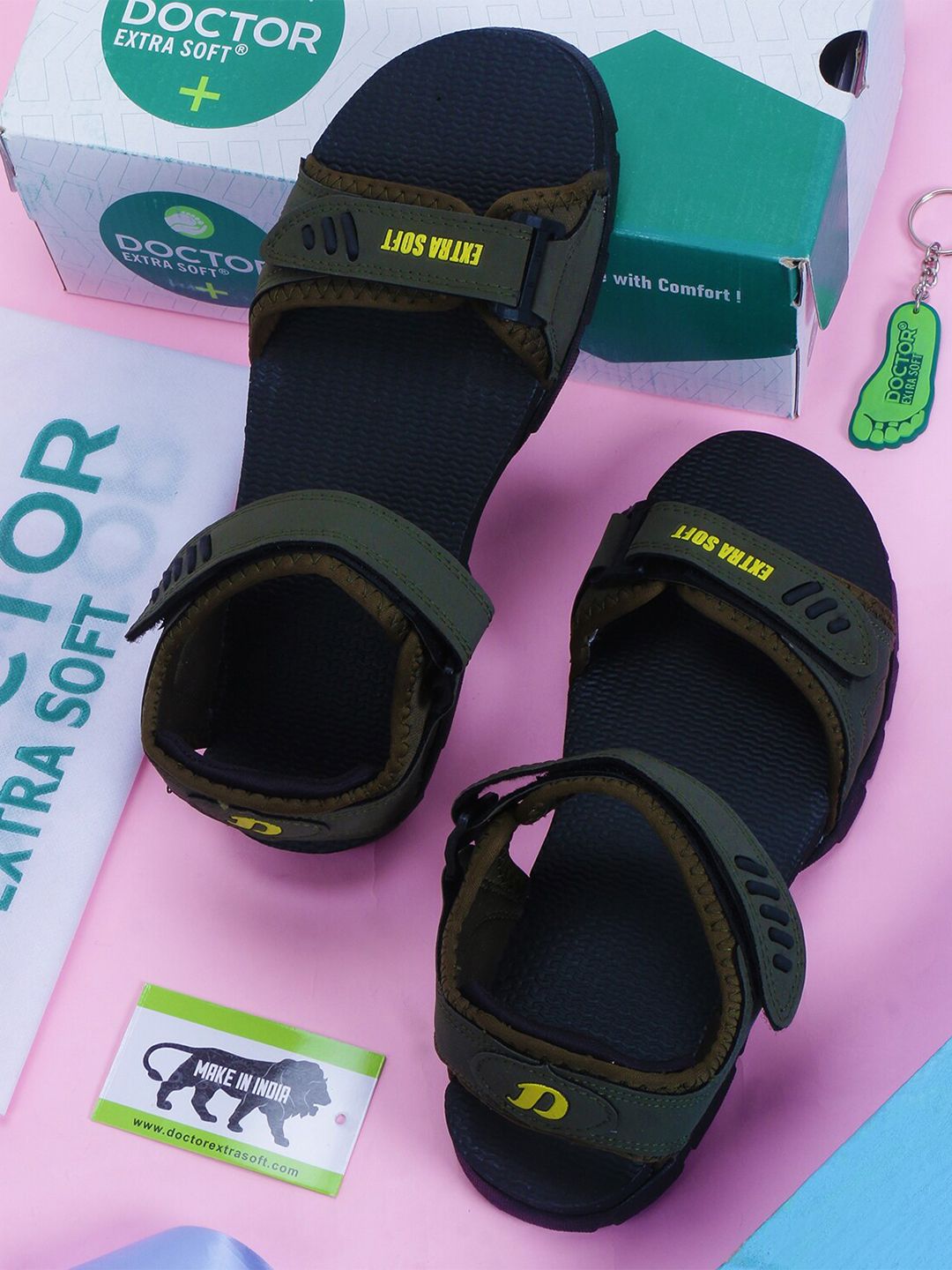 DOCTOR EXTRA SOFT Men Textured Sports Sandals