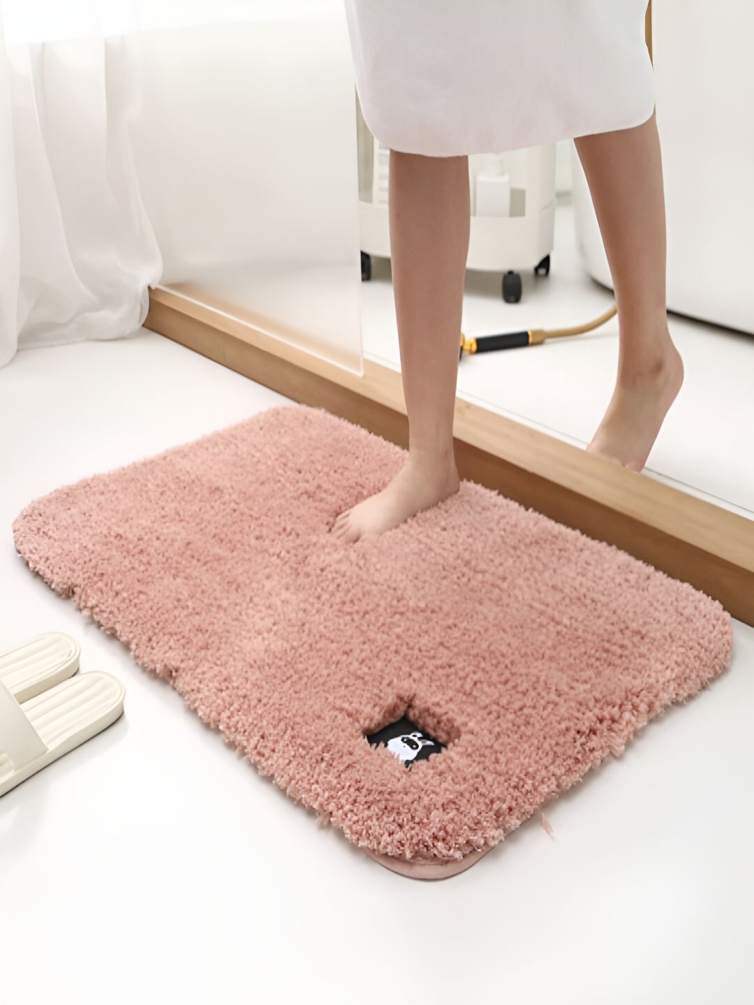 HOKIPO Pink Microfiber Anti Skid Bath Rug