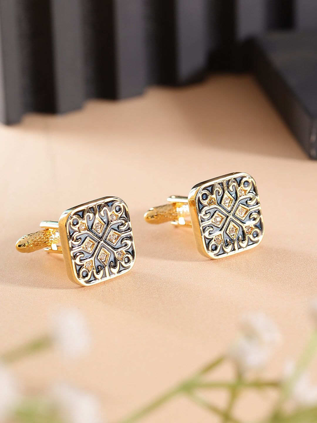 Alvaro Castagnino Textured Square Cufflinks