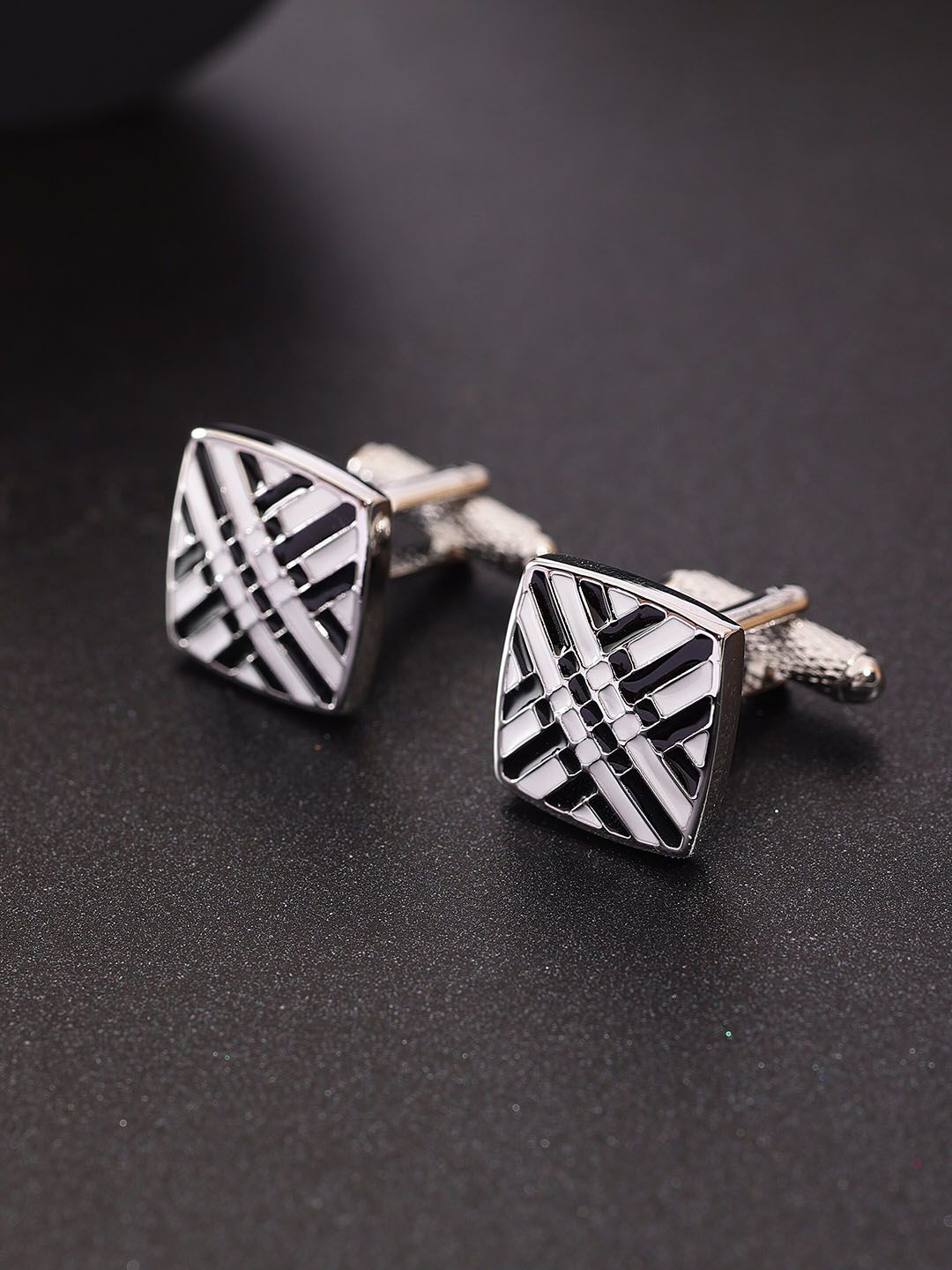 Alvaro Castagnino Textured Cufflink