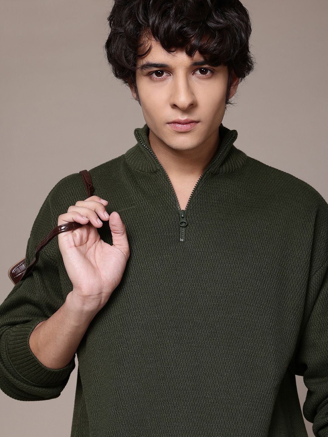 *p(R)ojectR® Logo Knit Sweater p(R)ojectR®︎ Logo Knit Sweater p(R)ojectR®︎ Logo Knit Sweater