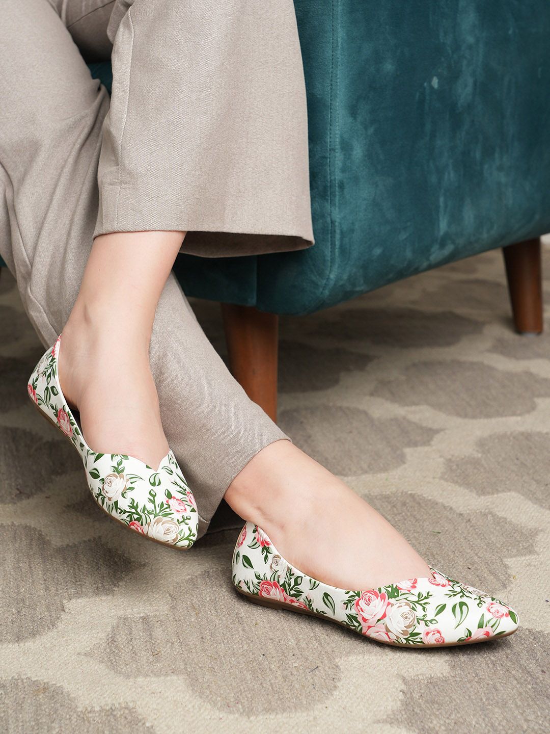 Mast & Harbour White Printed Pointed Toe Ballerinas