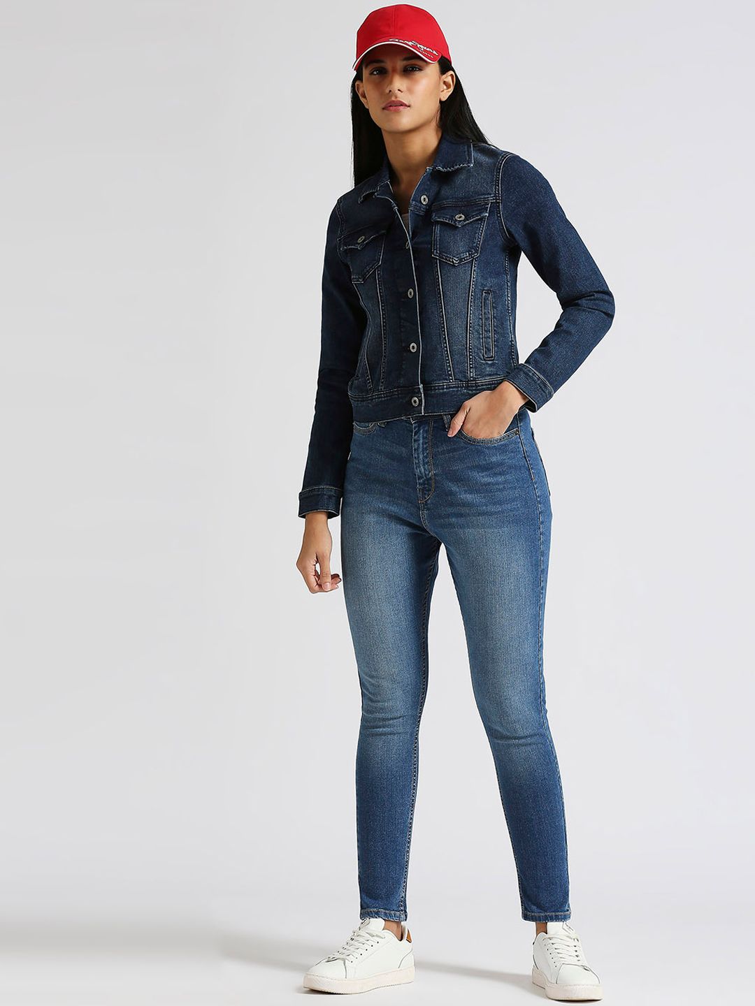 Pepe Jeans Women Dion Skinny Fit High-Rise Clean Look Light Fade Stretchable Jeans