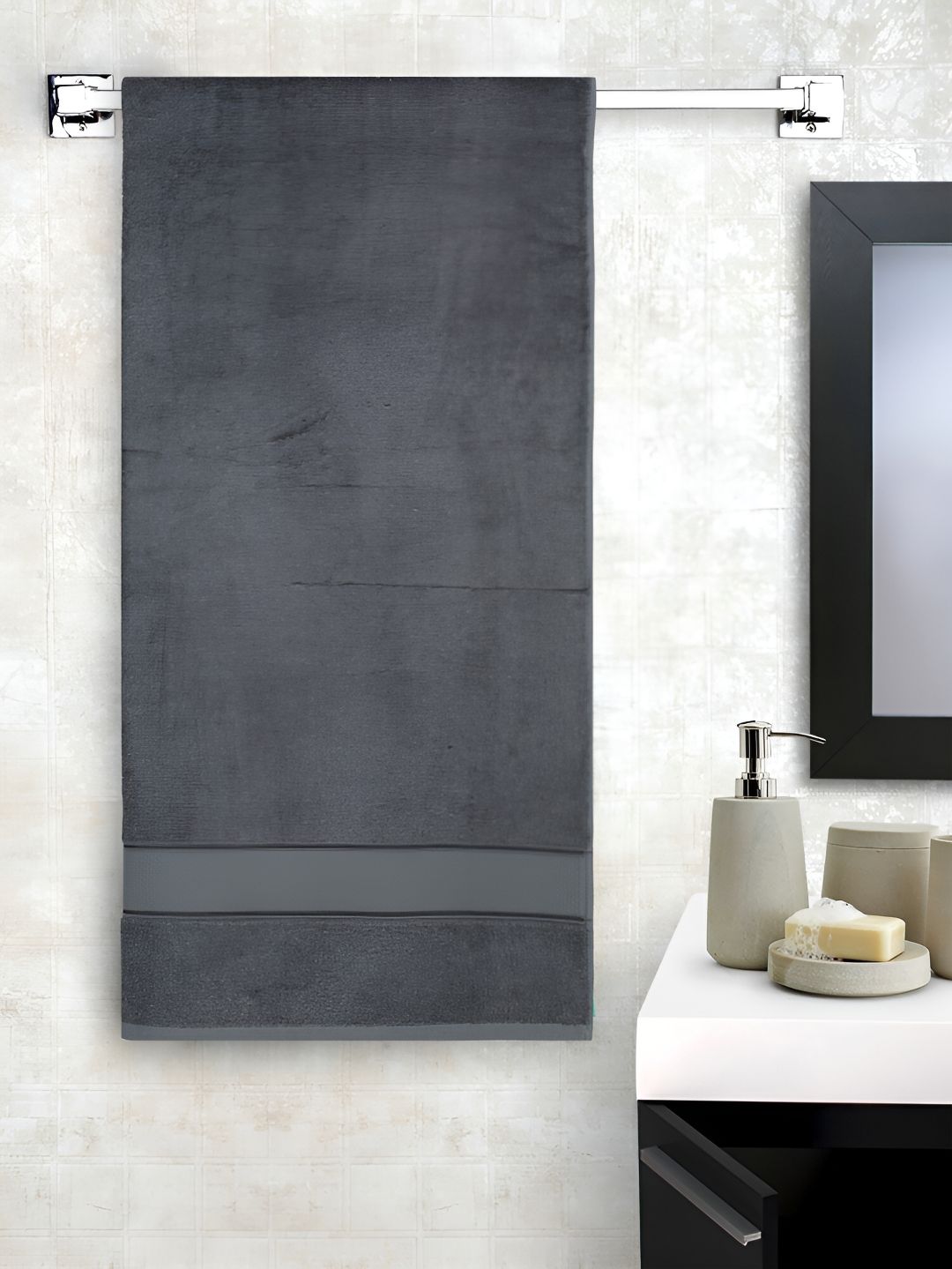 Cantabil Grey Solid Bamboo 550GSM Breathable Adult Regular Bath Towel-30x59In