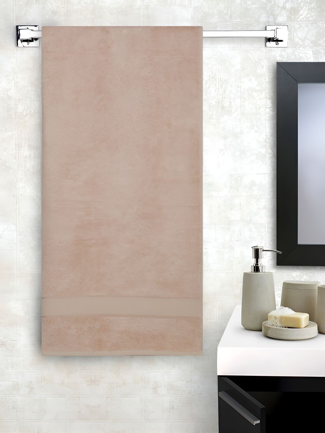 Cantabil Peach Solid Bamboo 550GSM Super Soft Adult Regular Bath Towel-30x59In