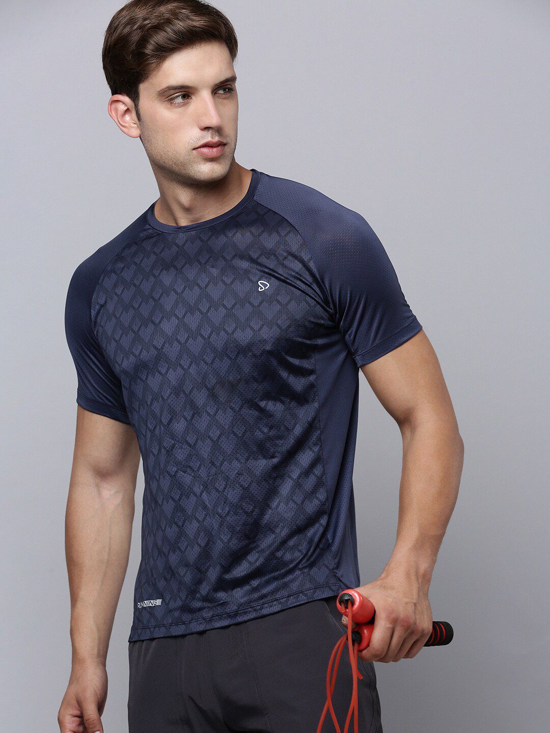 SPORTO Geometric Printed Raglan Sleeves Instacool Lightweight & Breathable Sports T-shirt