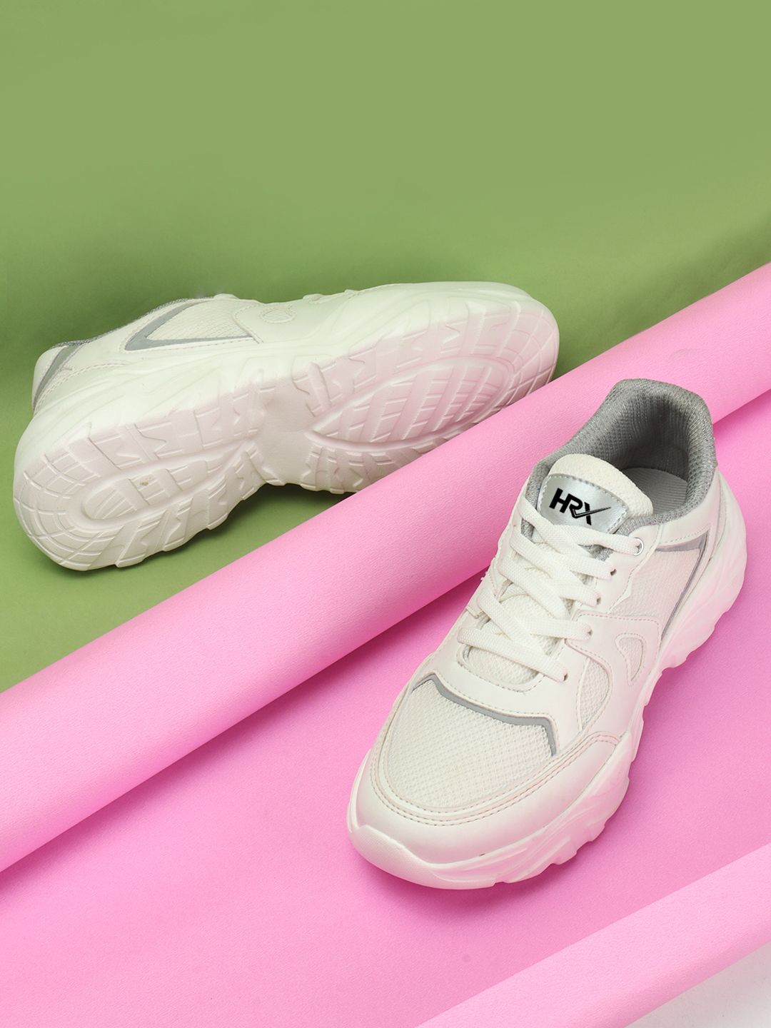 HRX by Hrithik Roshan Women White Round Toe Lightweight Sneakers