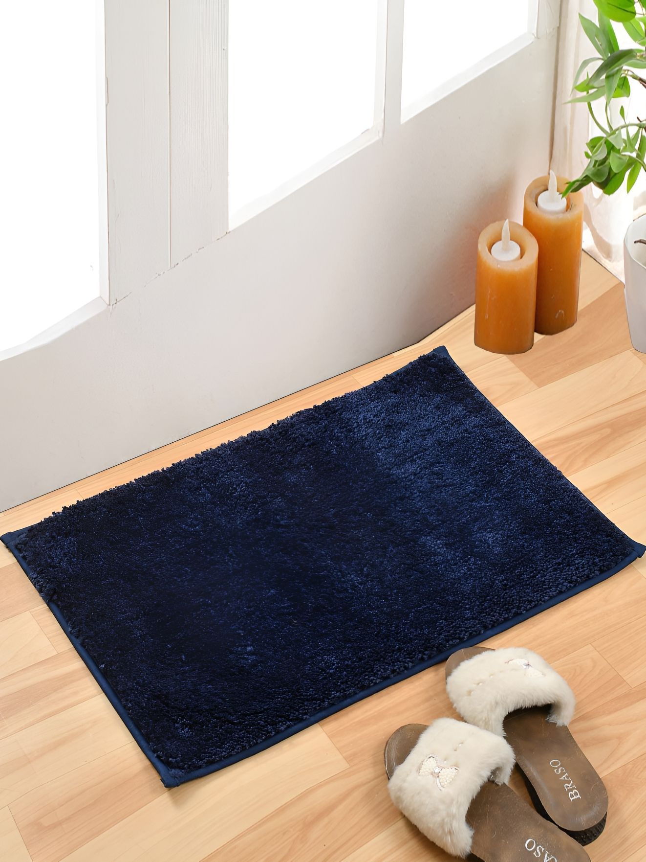 Furnistitchs Navy Blue Super Absorbent Anti-Skid 2000 GSM Microfibre Bath Rug