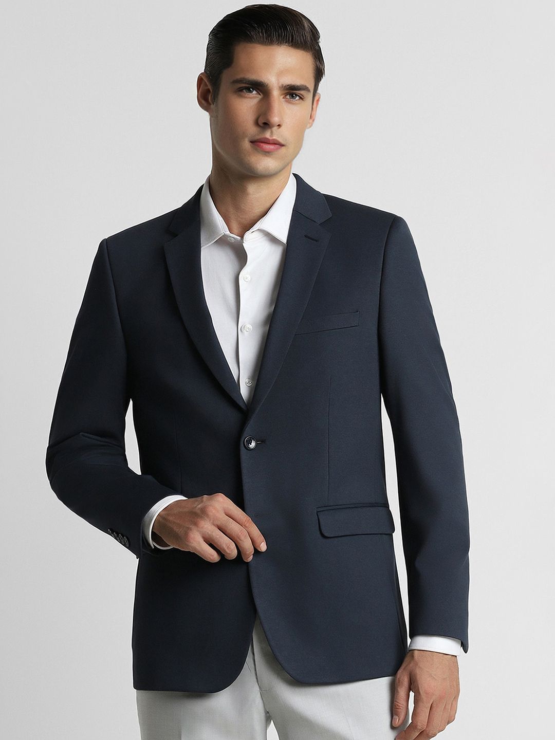 Peter England Elite Notched Lapel Collar Slim-Fit Single-Breasted Formal Blazer