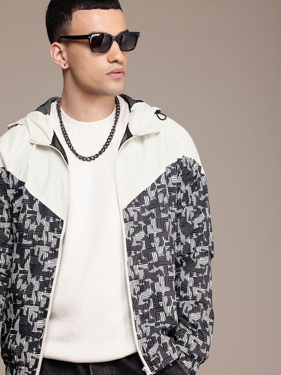 The Roadster Life Co. Printed Hooded Tailored Jacket