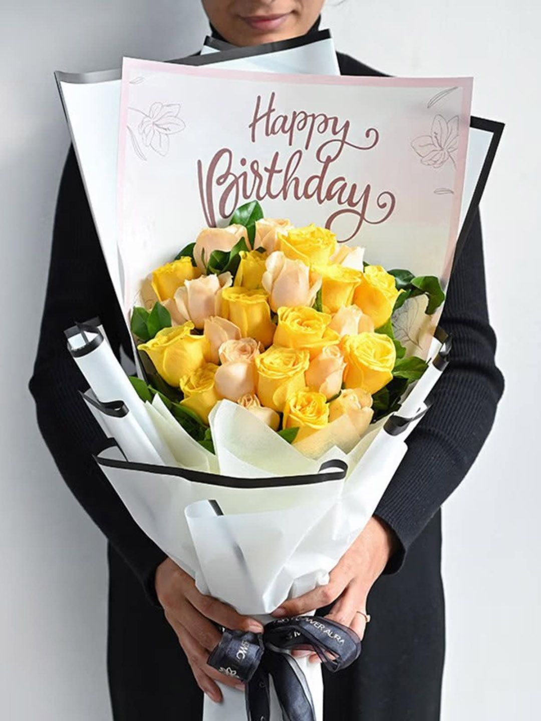 Buy Floweraura Yellow & Peach 20 Pieces Fancy Birthday Special
