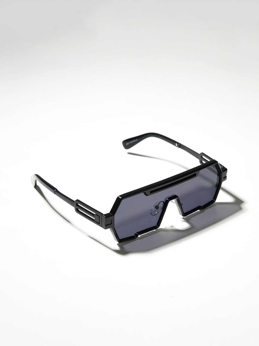 CHOKORE Men Oversized Sunglasses with UV Protected Lens CHKSM_32