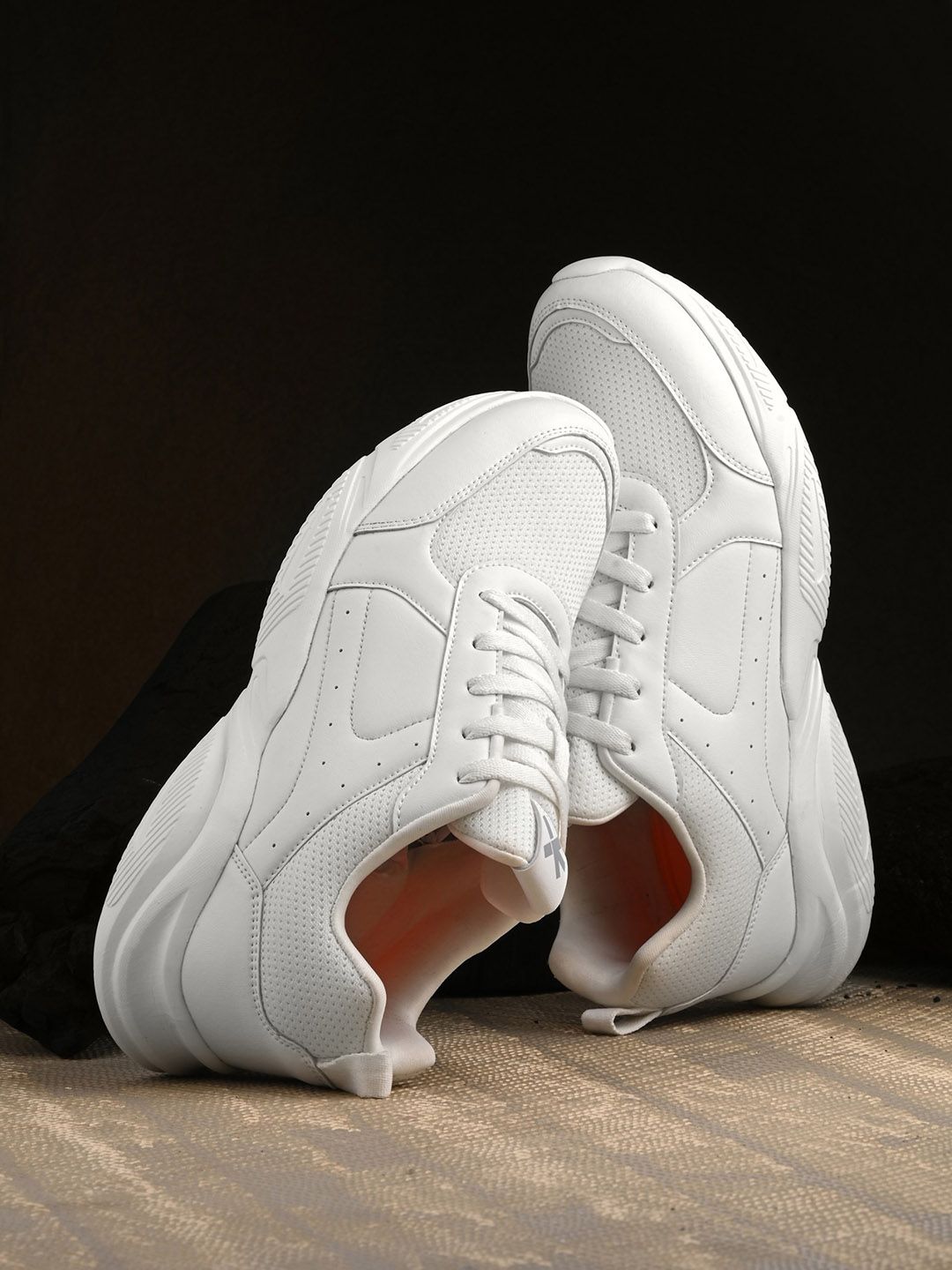 HRX by Hrithik Roshan Unisex Back To School Shoes Price in India