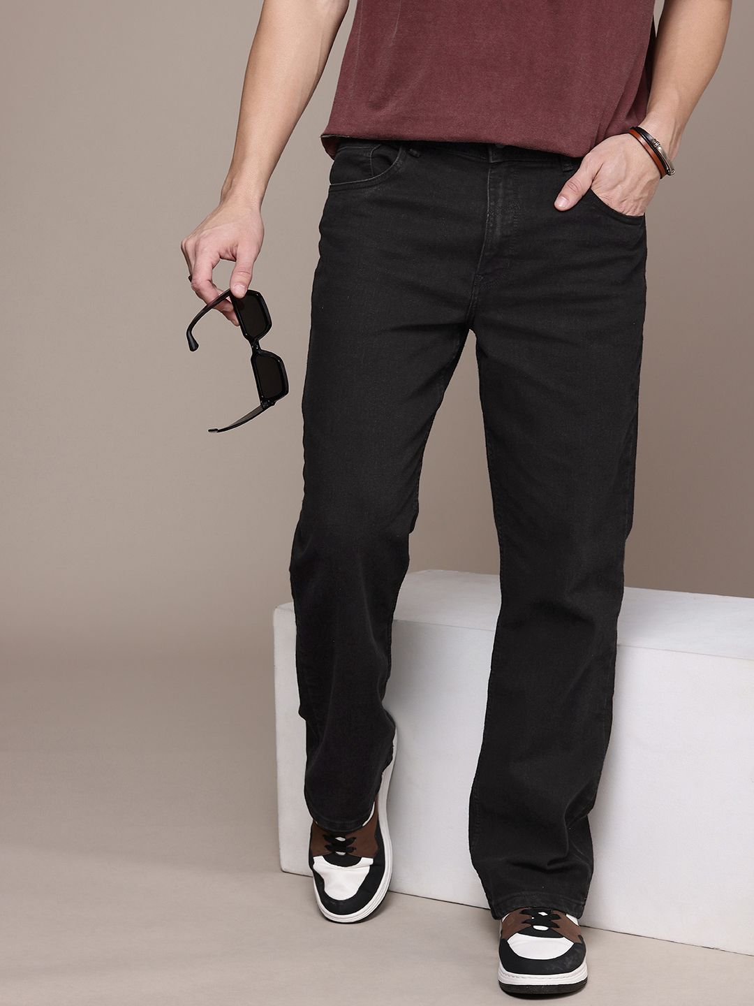 The Roadster Life Co. Men Bootcut Stretchable Jeans