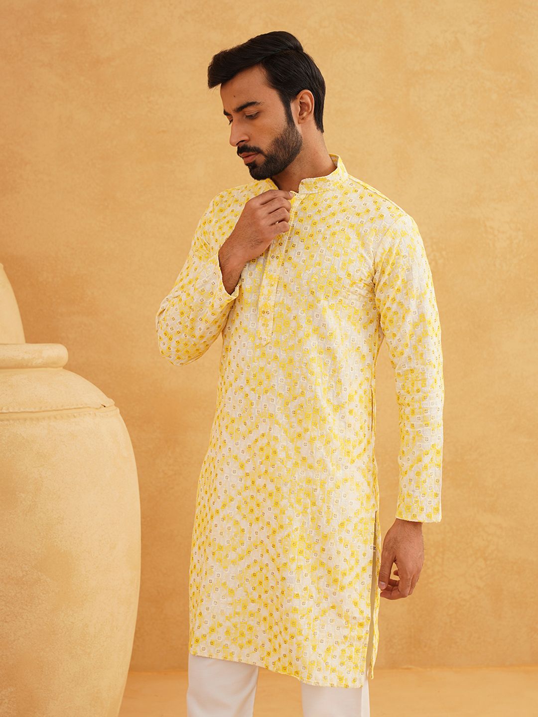 SOJANYA Ethnic Motifs Embroidered Mandarin Collar Thread Work Pure Cotton Straight Kurta