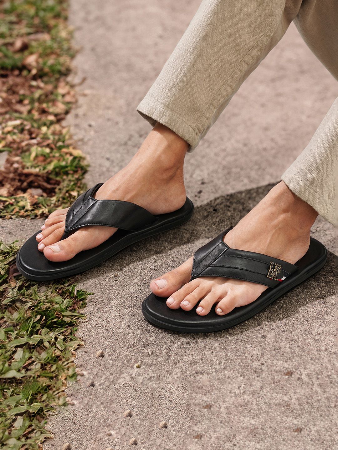 U.S. Polo Assn. Men Croslite Thong Flip-Flops