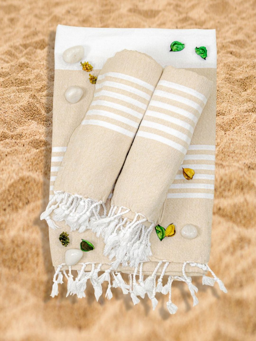 Aura Beige & White 3 Pieces Printed Cotton 200 GSM Towel Set