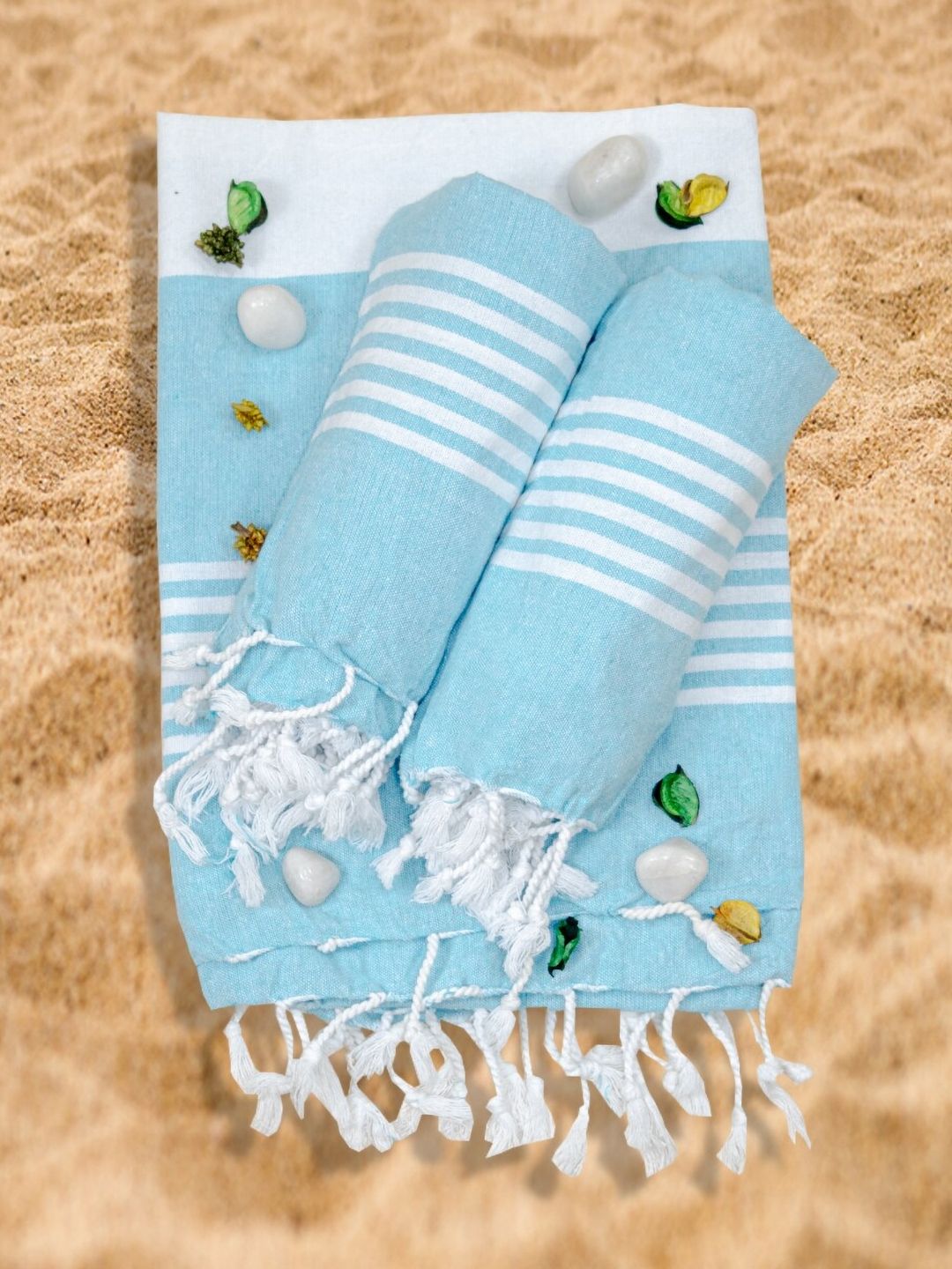 Aura Turquoise Blue & White 3 Pieces Printed Cotton 200 GSM Towel Set
