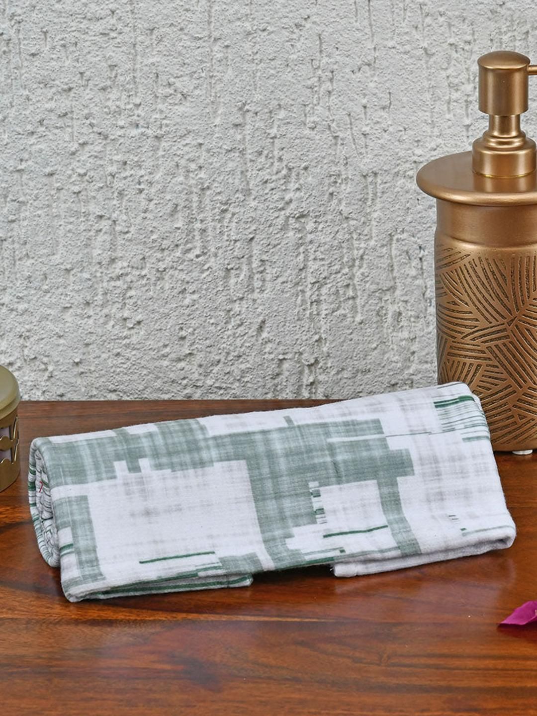 Athome by Nilkamal White & Green Abstract Printed 250 GSM Cotton Hand Towel