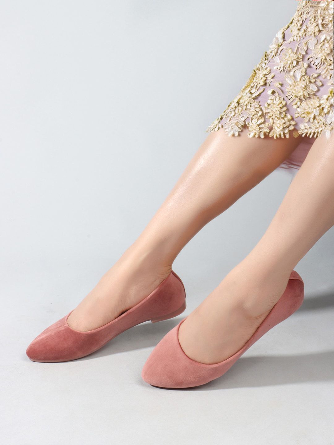 DressBerry Nude Coloured Velvet Ballerinas