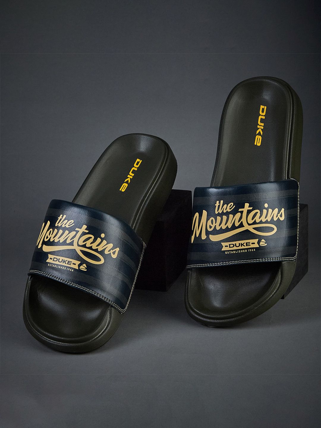 Duke Men Printed Sliders