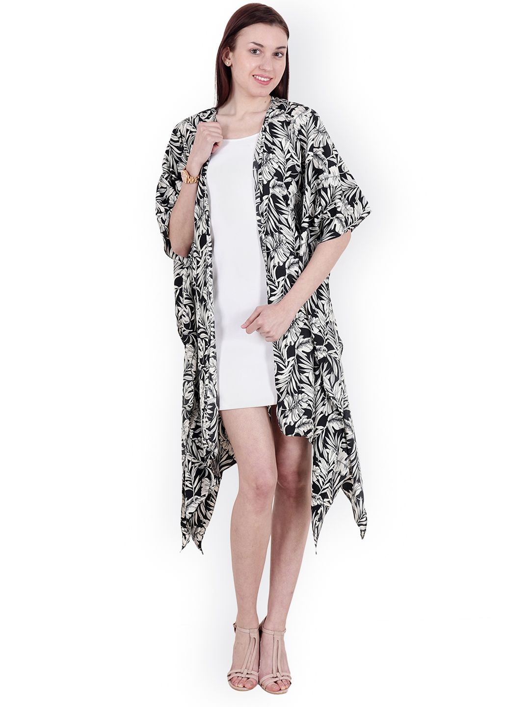 SCORPIUS Black & White Printed Open Front Shrug Price in India