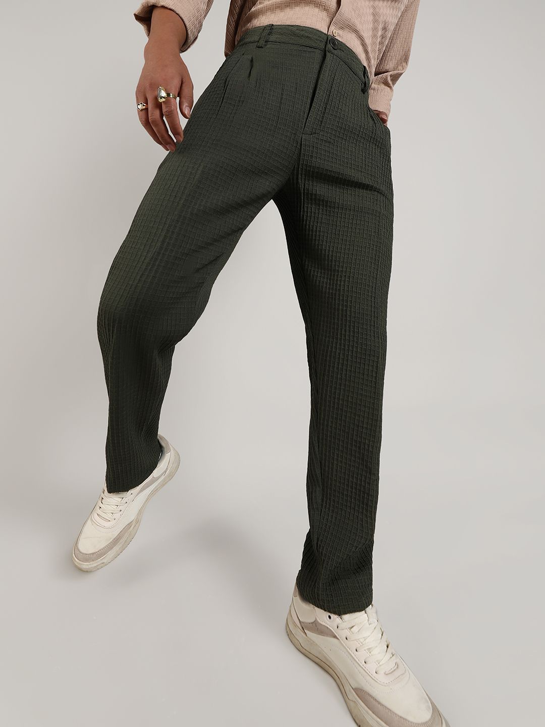 CAHOOT Campus Sutra Comfort Men Self Design Mid-Rise Regular Trousers