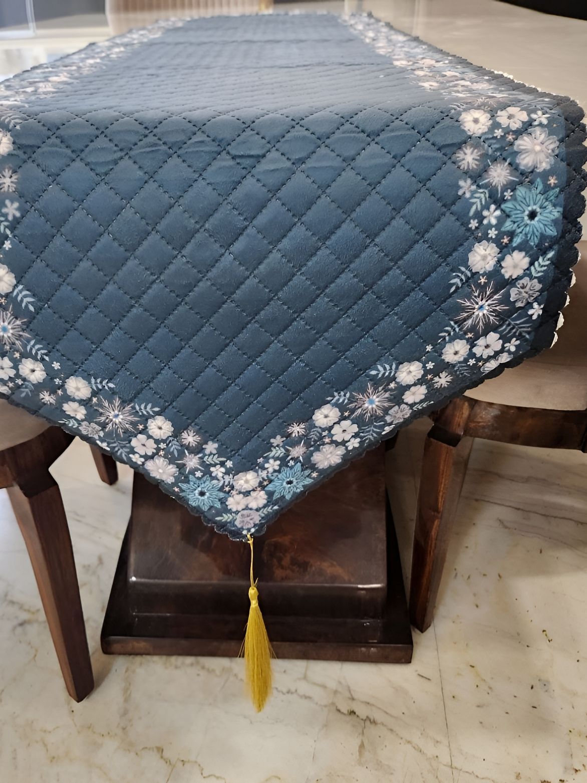 MONKDECOR Blue & White Self Design Floral Printed Table Runner