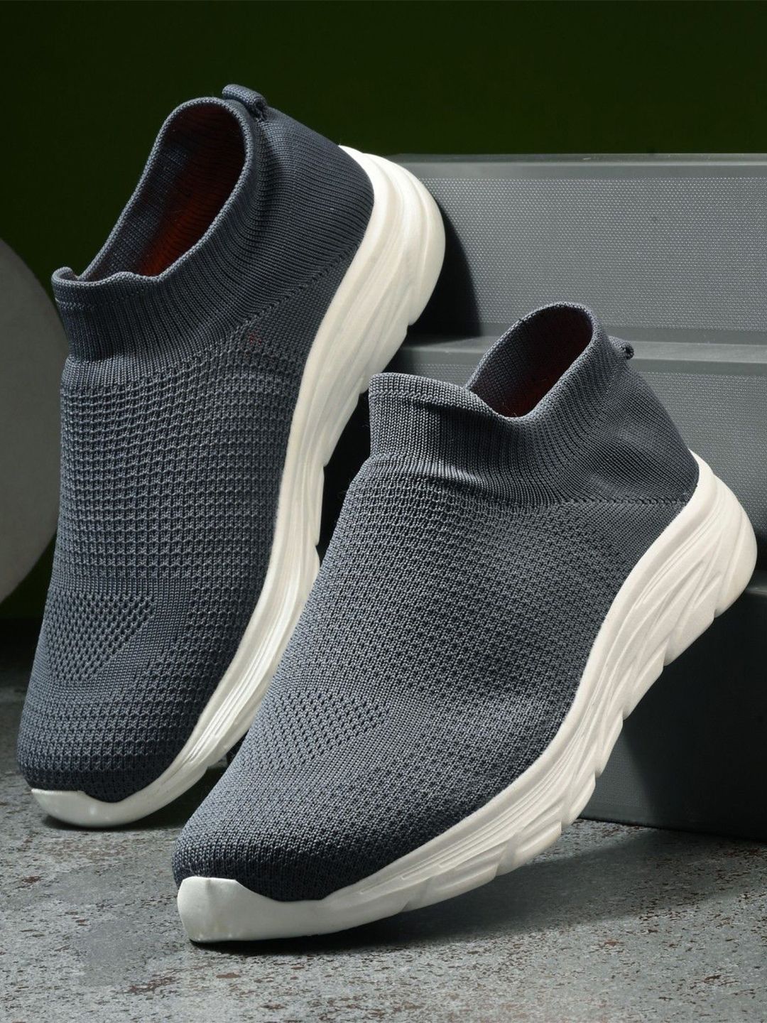 KRAASA Trail Grey Melange Mesh Slip-On Walking Shoes