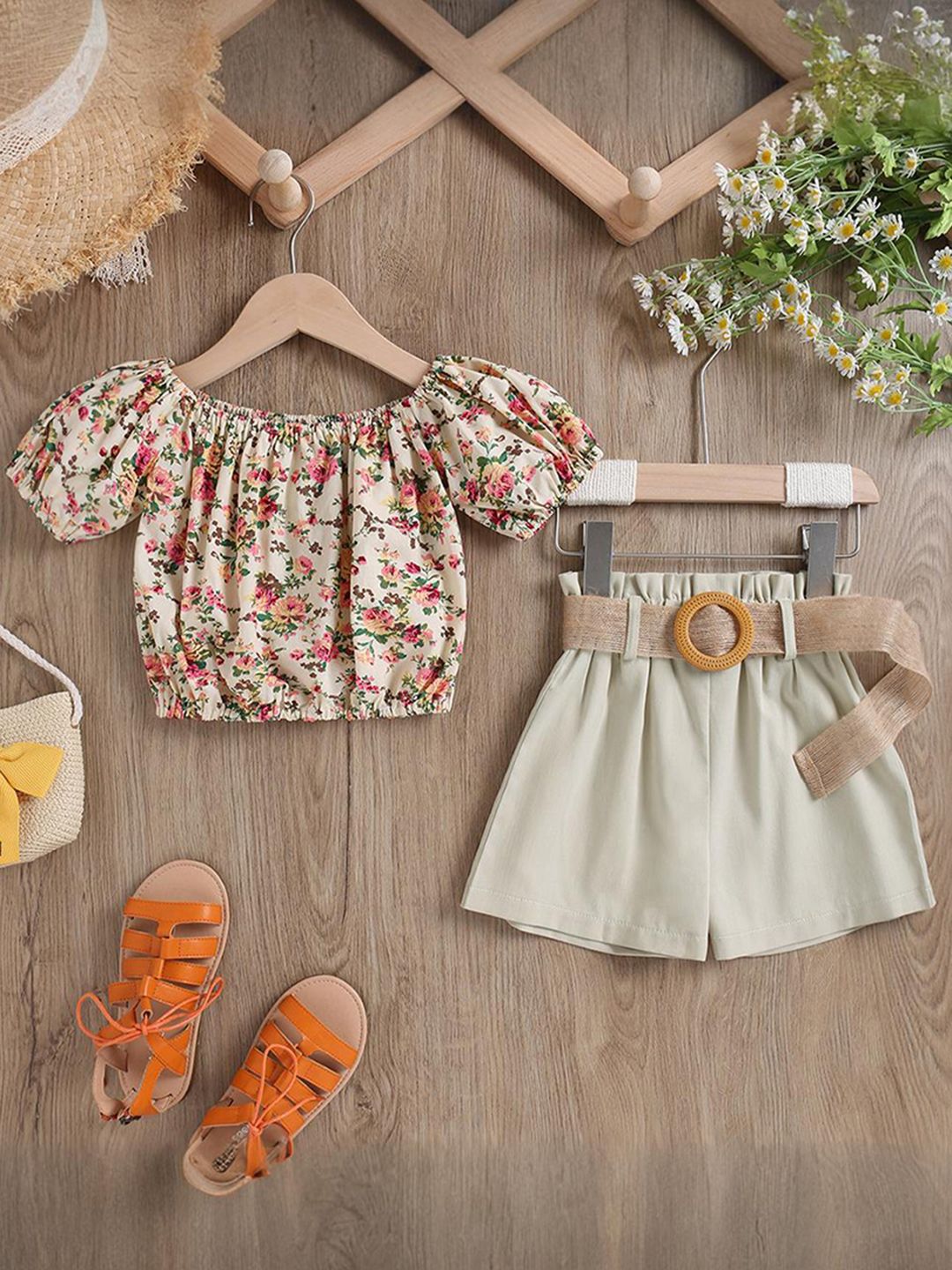 INCLUD Girls Printed Top With Short