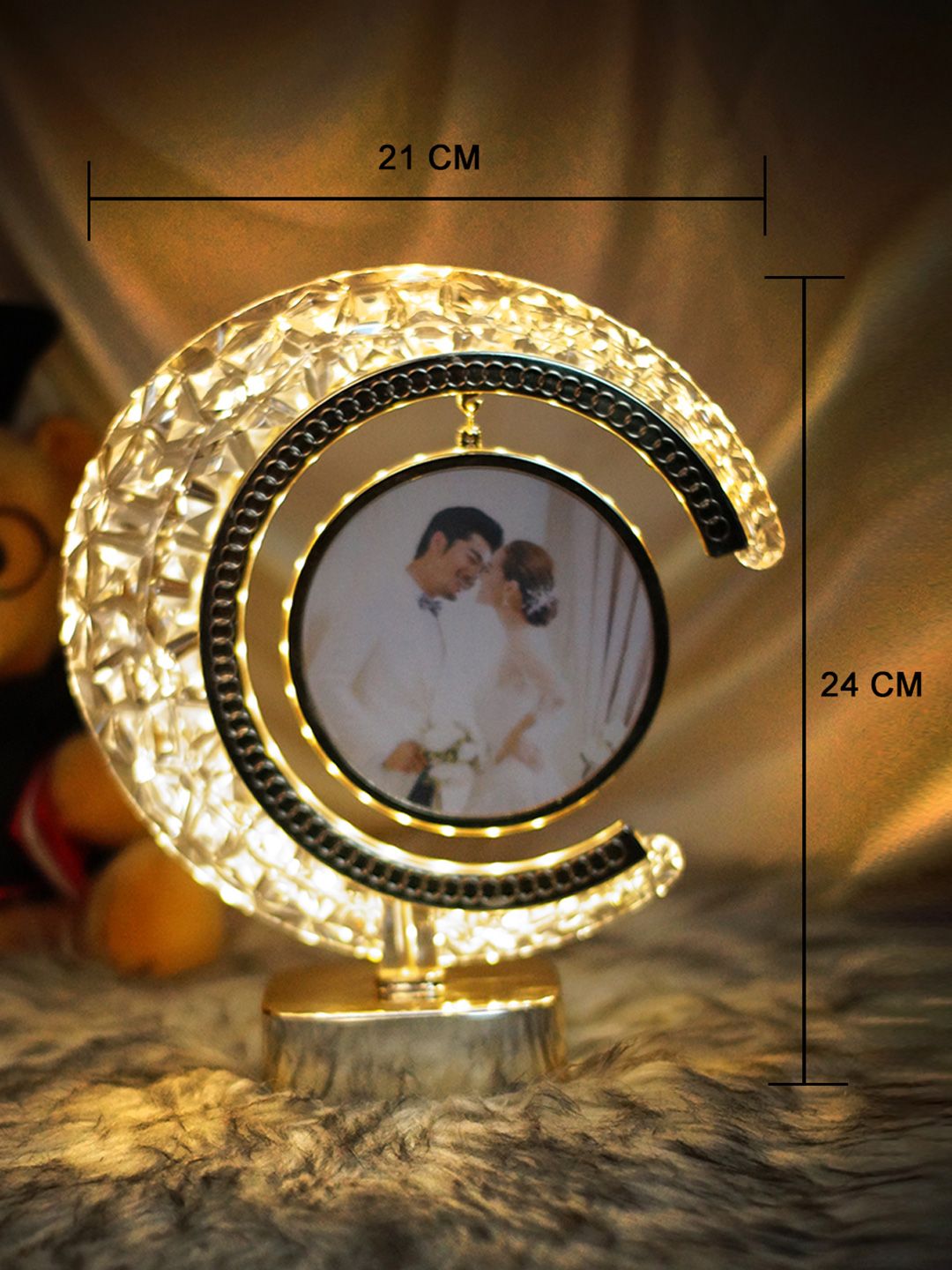 Buy Giftii Gold-Toned Photo Frame with Touch and Lighting - Photo
