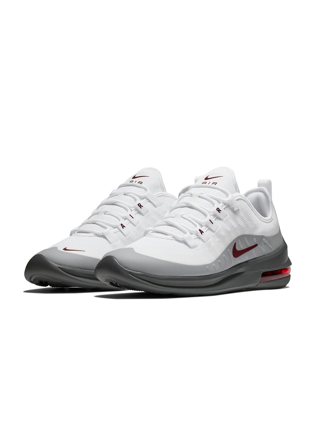 men's air max axis premium casual sneakers