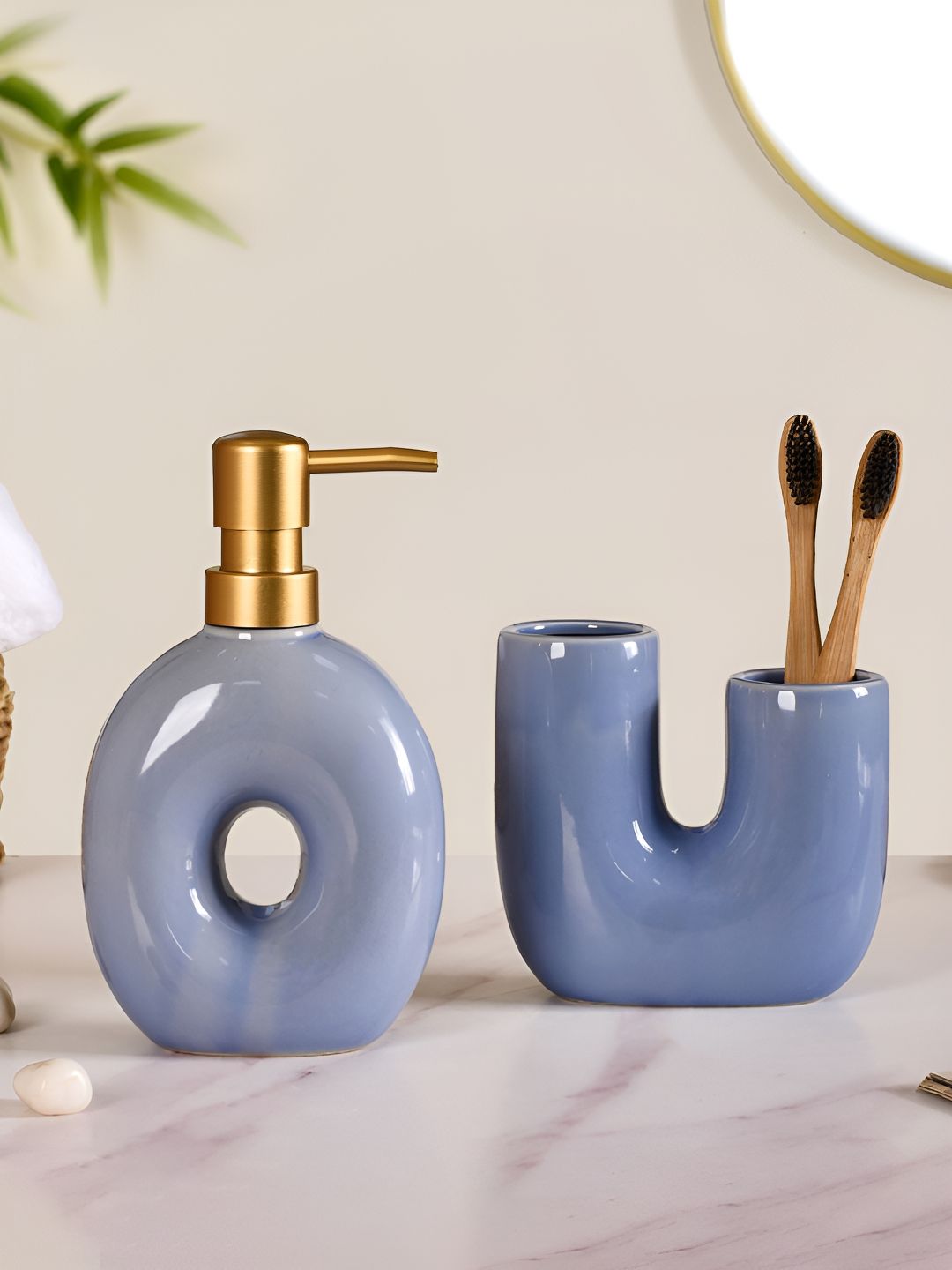 Nestasia Blue & Gold-Toned 2 Pieces Textured Ceramic Contemporary Glossy Soap Dispenser