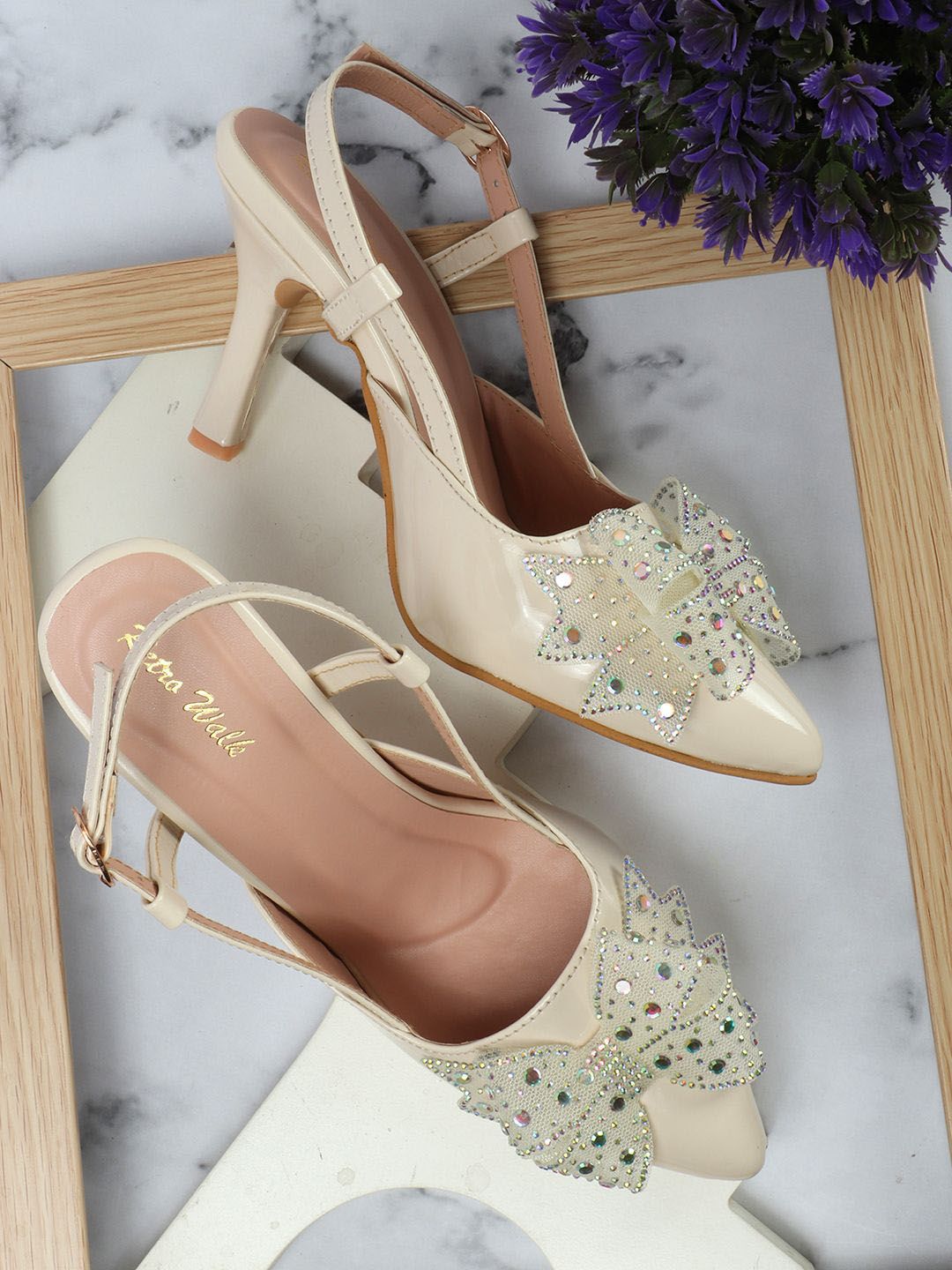 Retro Walk Pointed Toe Embellished Block Heels