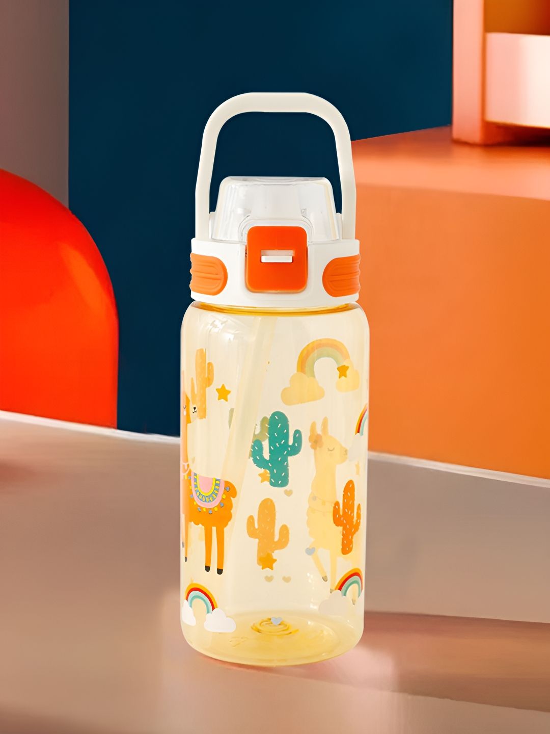 Kuber Industries White Conversational Plastic Flip Top Water Bottle - 650ml