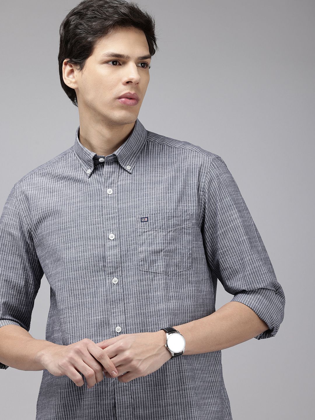 Arrow Sport Manhattan Slim Fit Self Striped Button-Down Collar Pure Cotton Casual Shirt