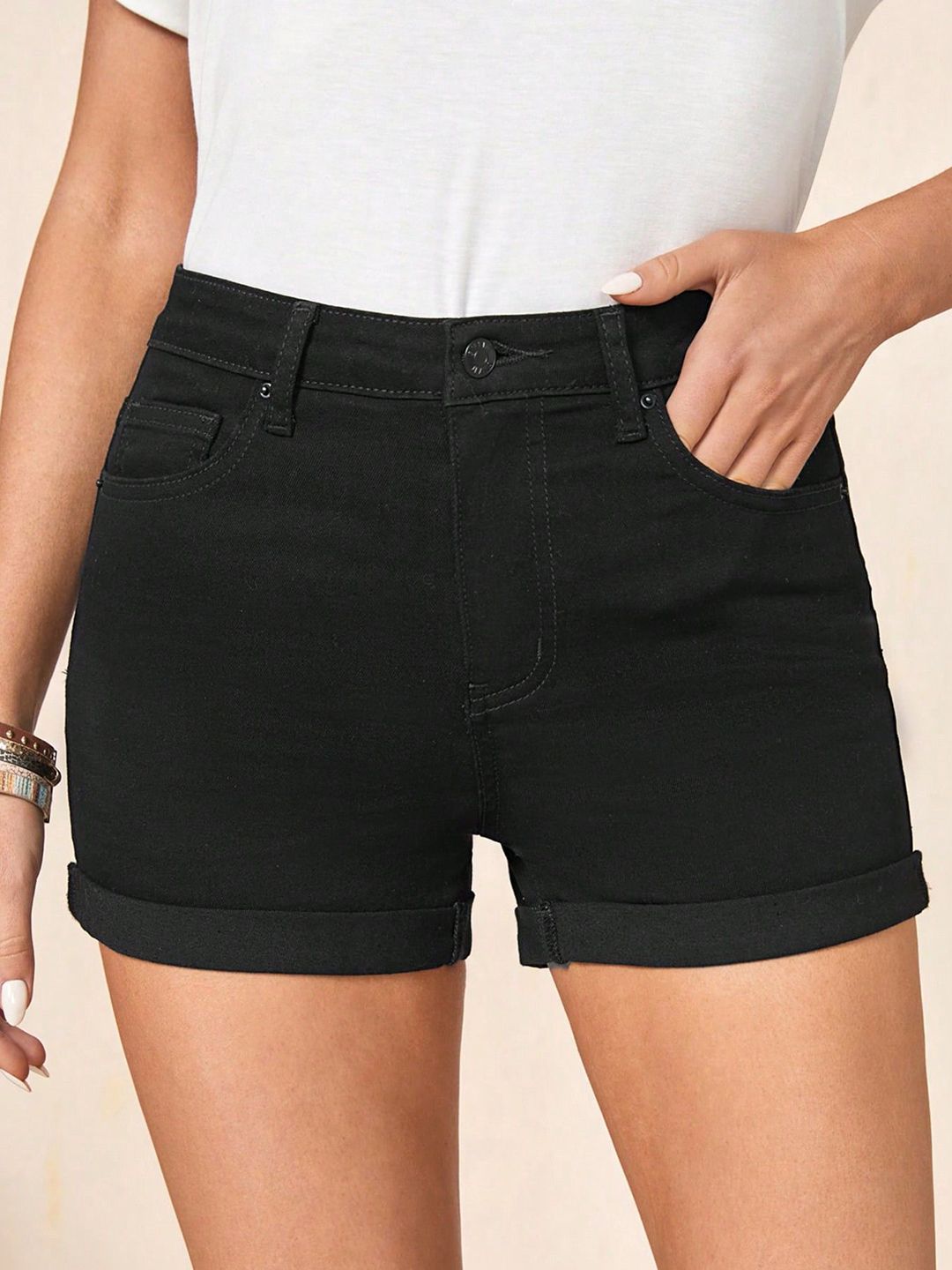 AAHWAN AAHWAN Women Slim Fit High-Rise Denim Shorts