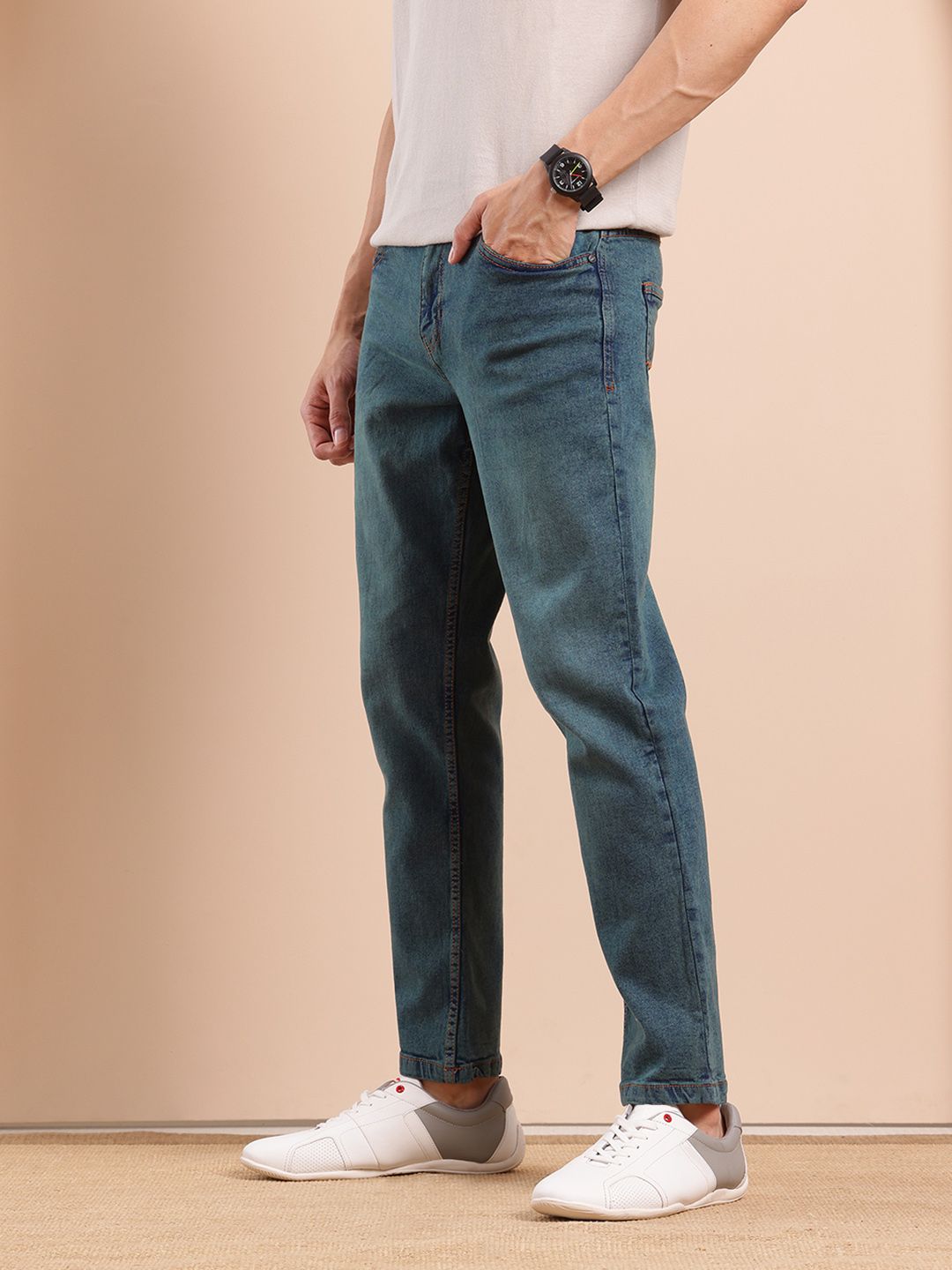 Mast & Harbour Men Straight Fit Light Fade Stretchable Jeans
