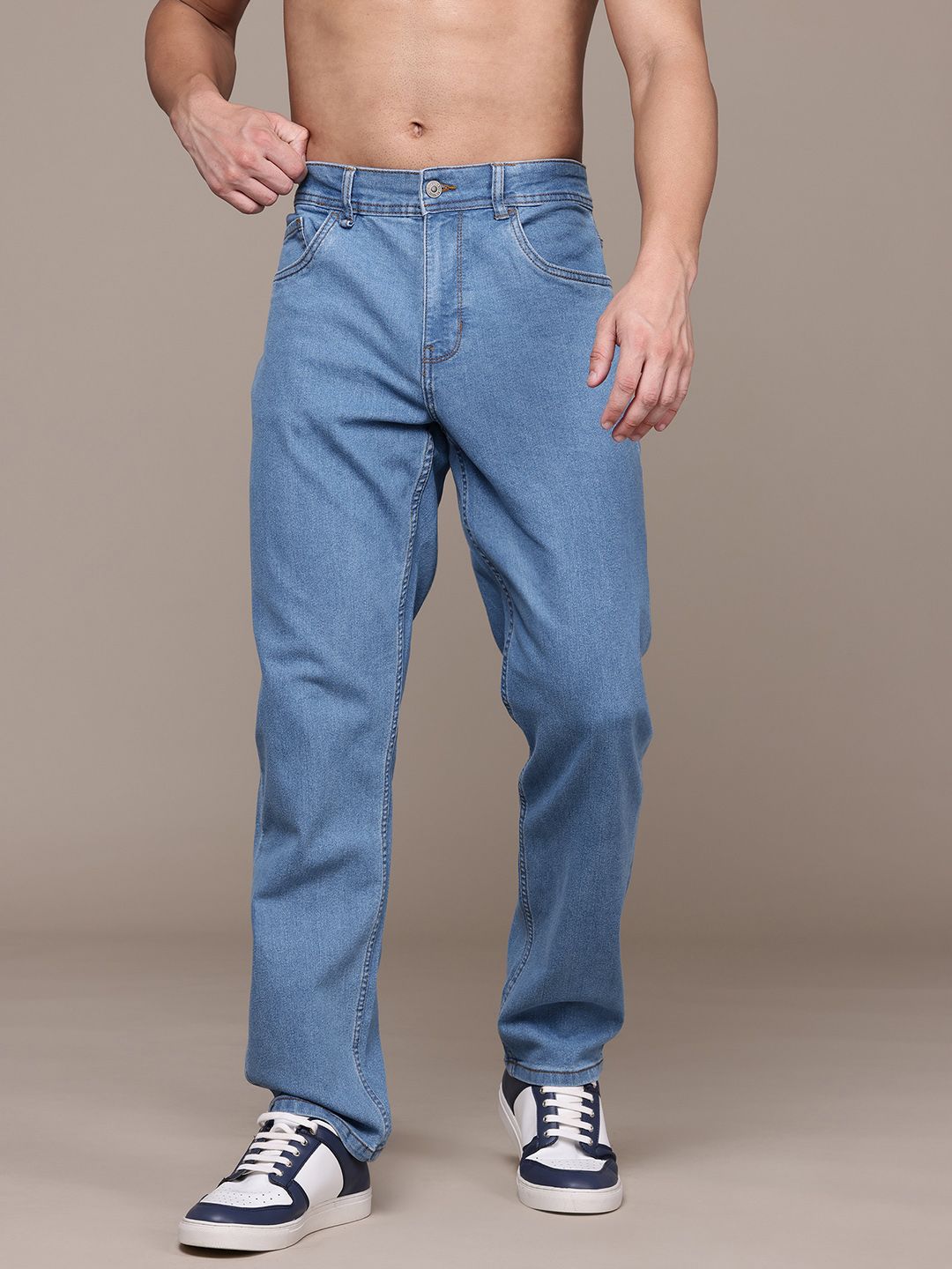 The Roadster Lifestyle Co. Men Relaxed Fit Stretchable Jeans
