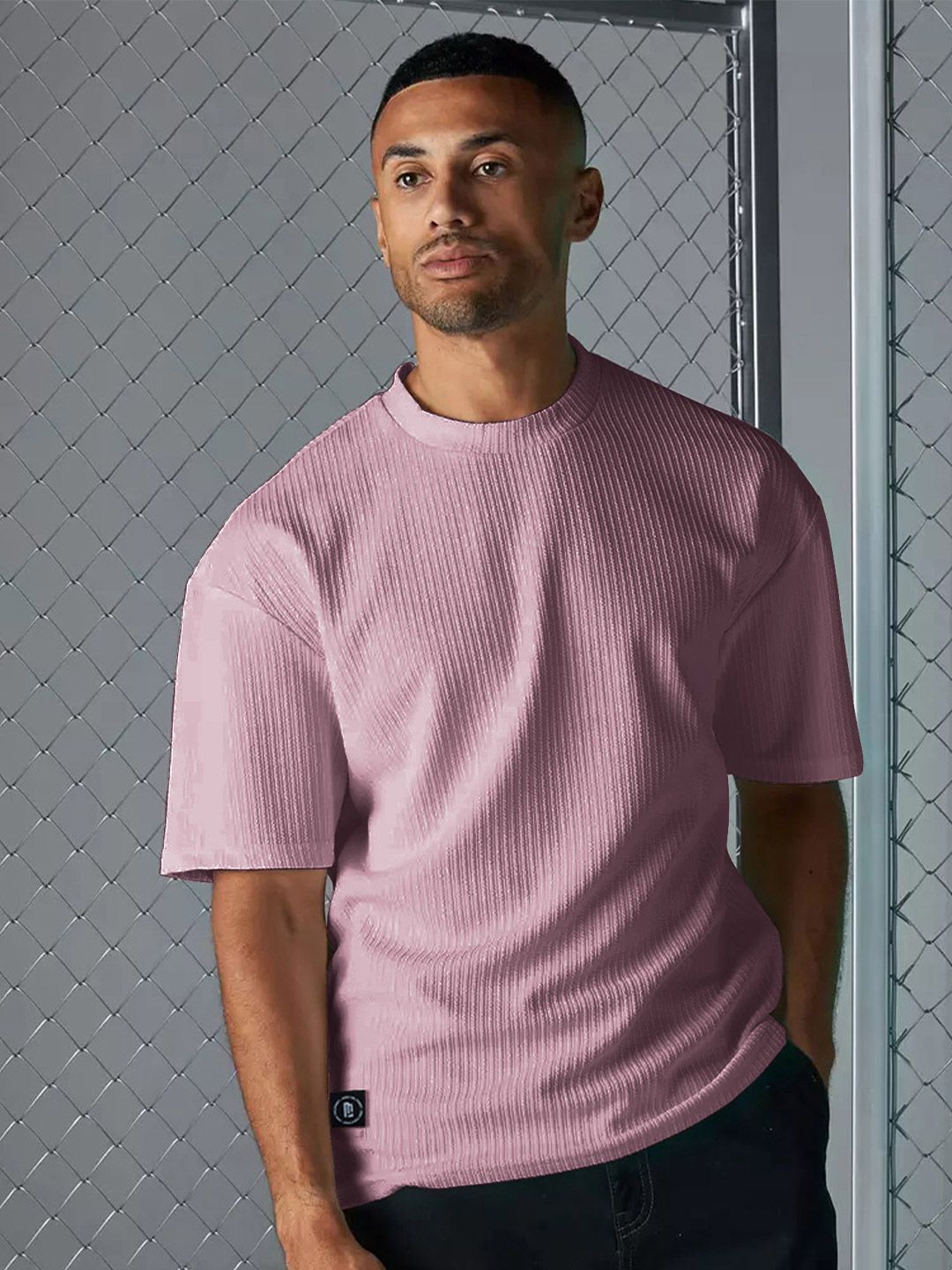 Maniac Men Striped Round Collar T-shirt